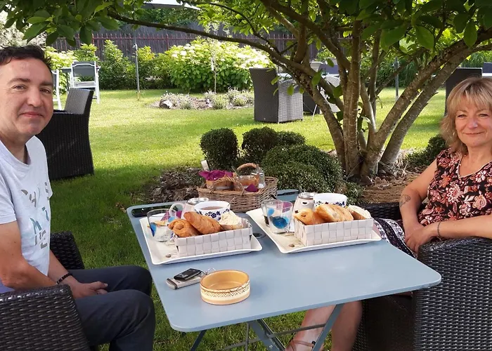 Logis Hotel De La Chapelle